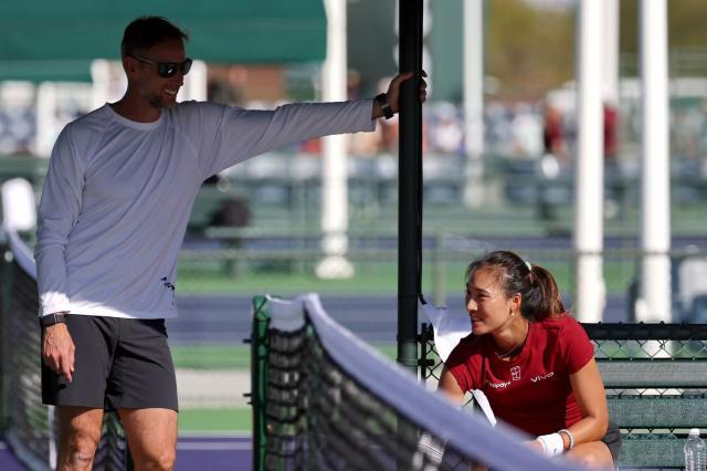 必发注册入口-张奔斗：郑钦文赞赏有加的新任体能教练，什么来头？